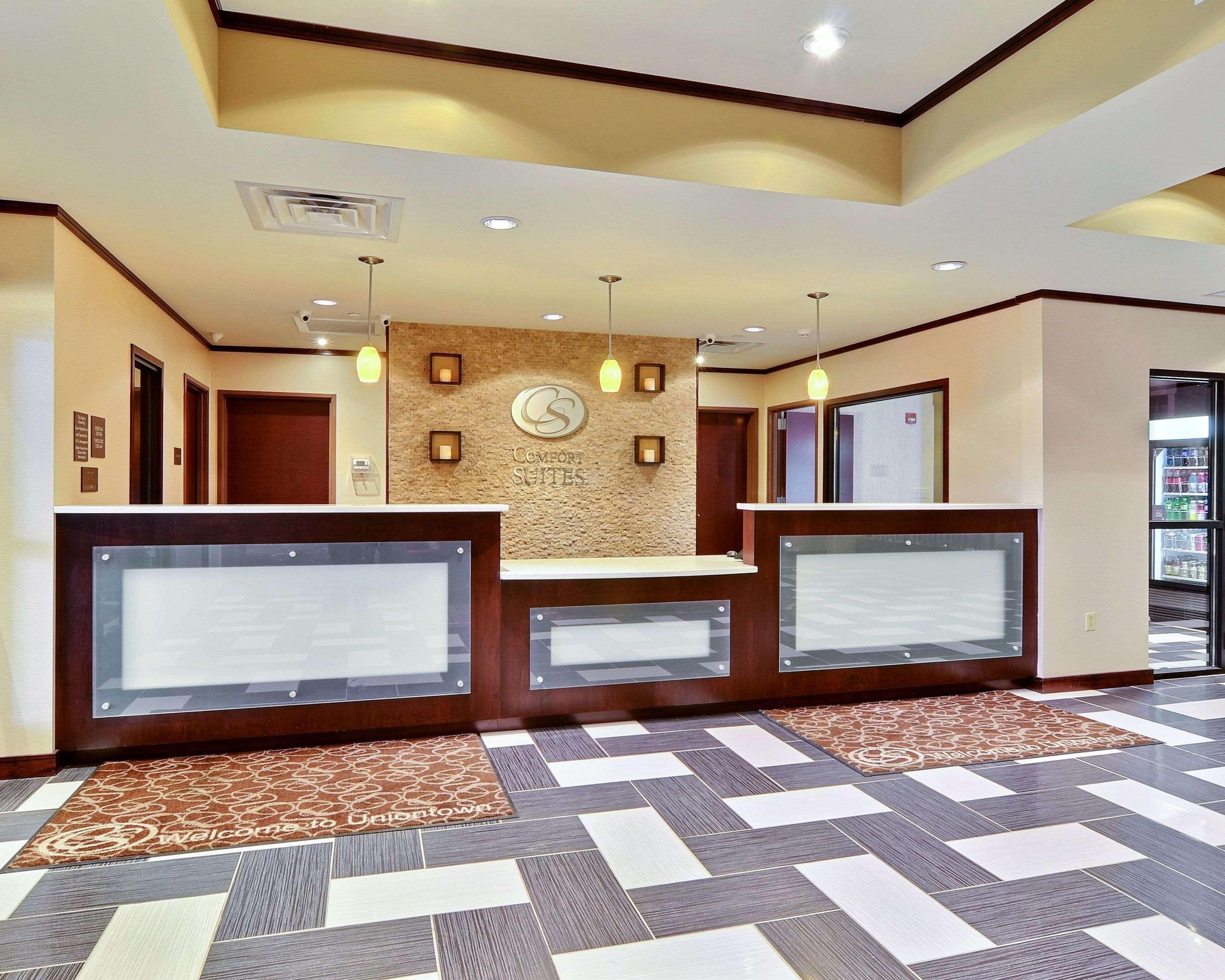 Comfort Suites Uniontown Exteriér fotografie