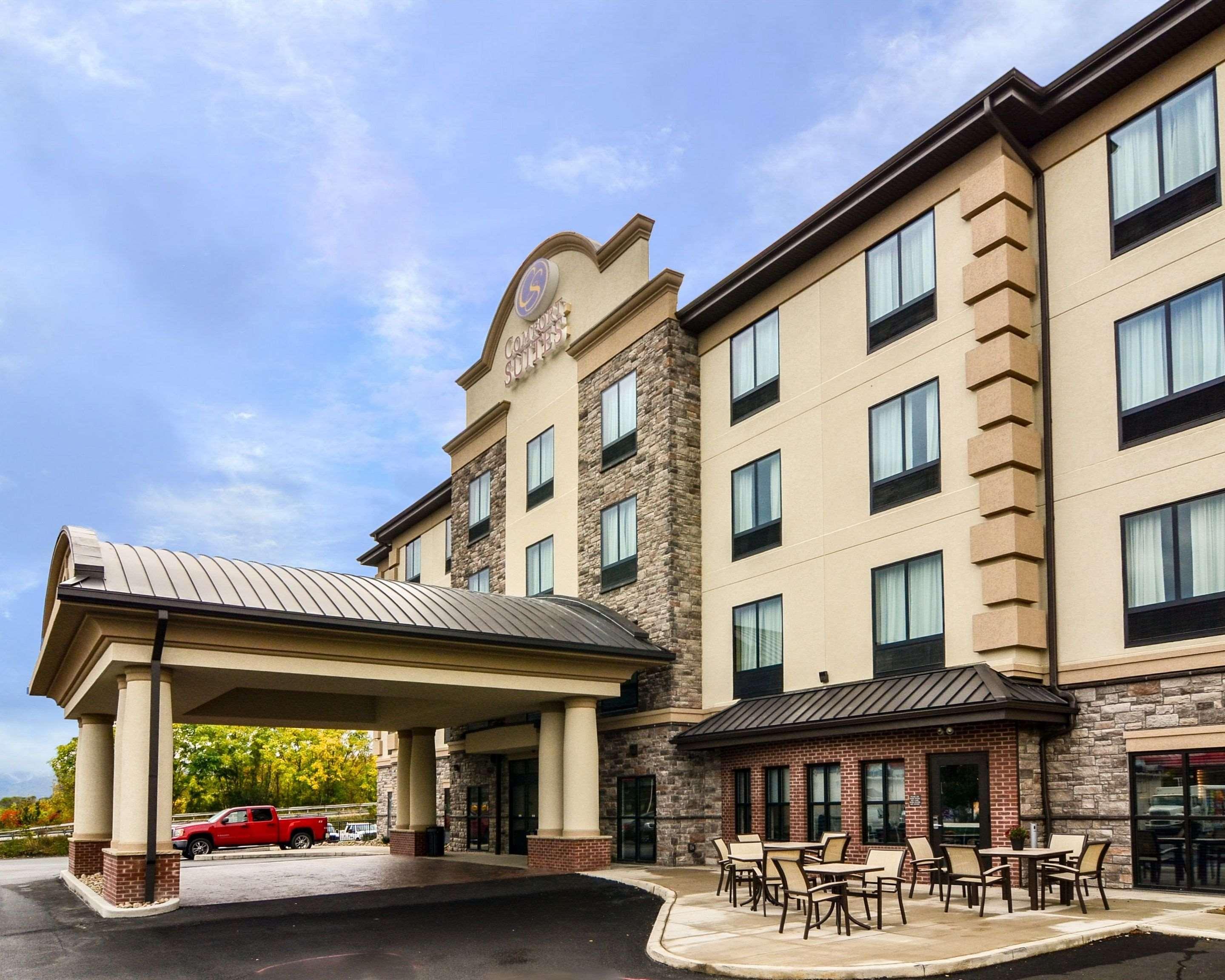 Comfort Suites Uniontown Exteriér fotografie
